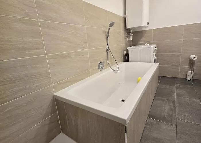 شقة Aldrans With 3 Bedrooms إنسبروك